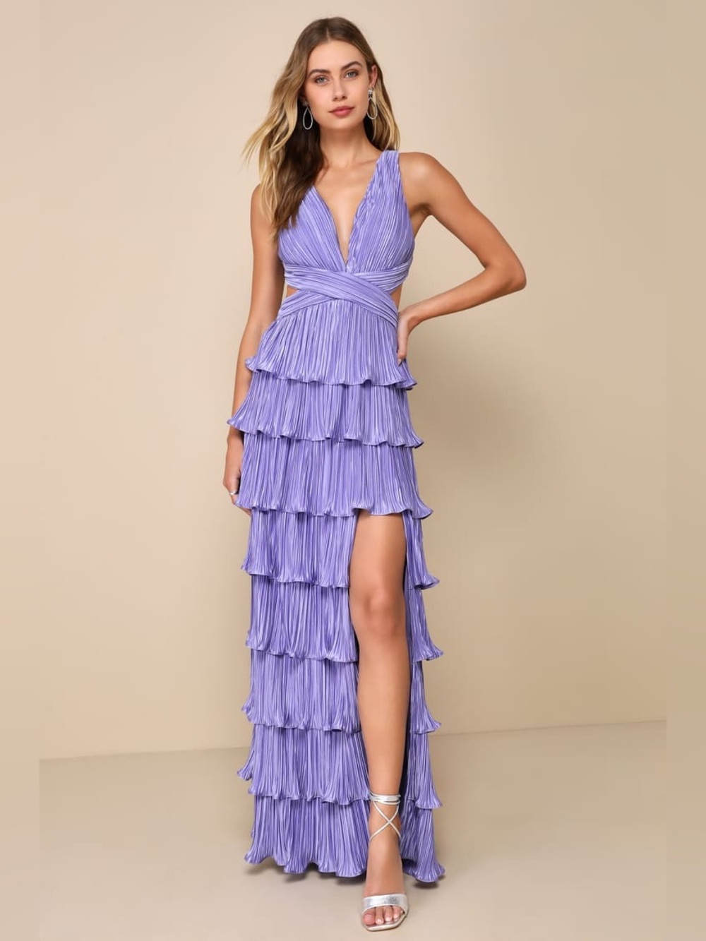 Lulu’s Beauty Icon Lavender Tiered Lace-Up Maxi Dress Medium